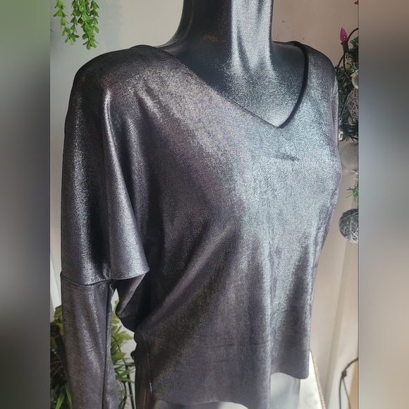 Silence + Noise Grey Shimmery Draped Back Top S - Picture 3 of 7